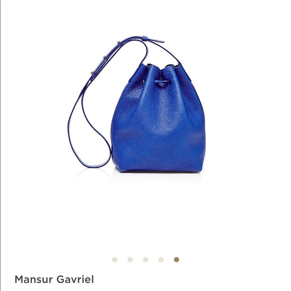 Mansur Gavriel Mini Tumble Leather Bucket Bag in Royal Blie - Picture 4 of 8
